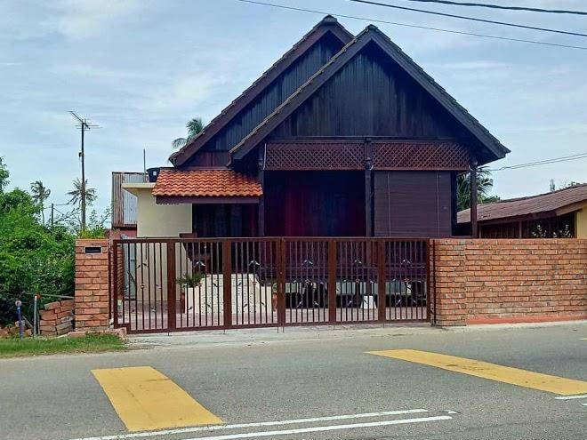 Rumah rehat anjung melayu