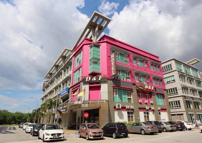 D&f boutique hotel era square