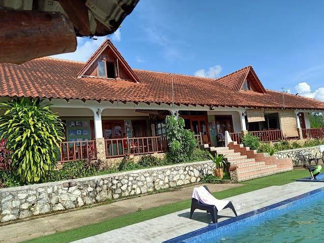 Saufiville Boutique Resort Image