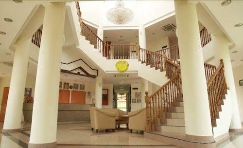 Felda residence tekam