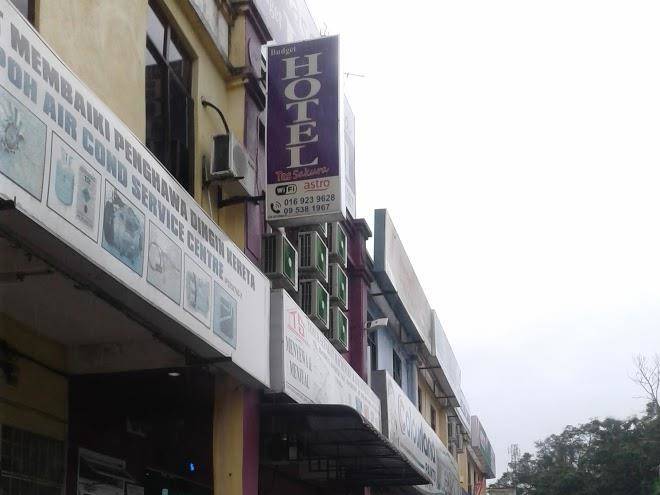 Tas sakura budget hotel