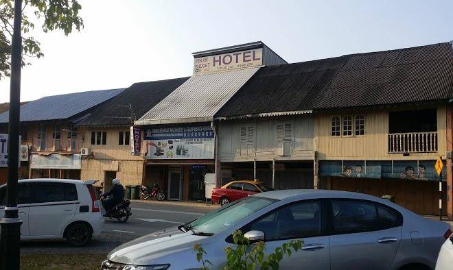 Pekan budget hotel