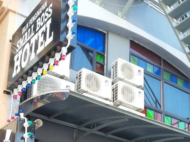 Small boss hotel