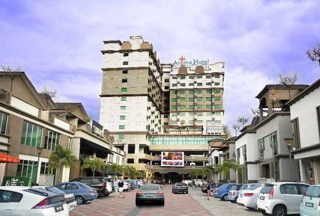 Aroma Hotel Image