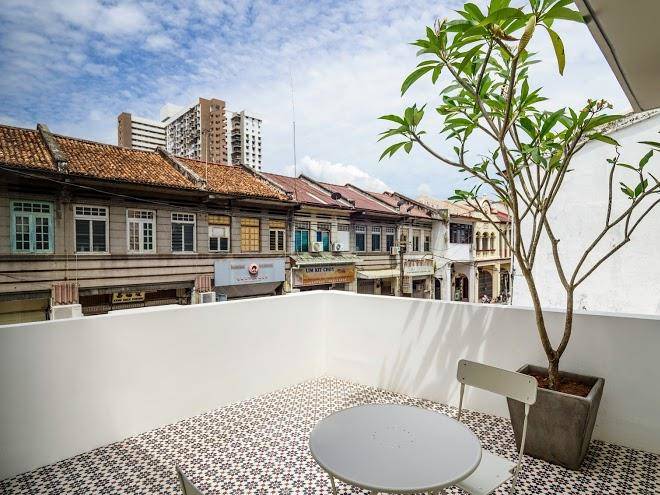 Hutton central hotel by phc