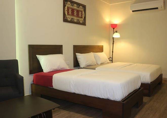 Blue eyes hotel