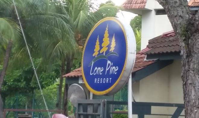 Lone pine resort