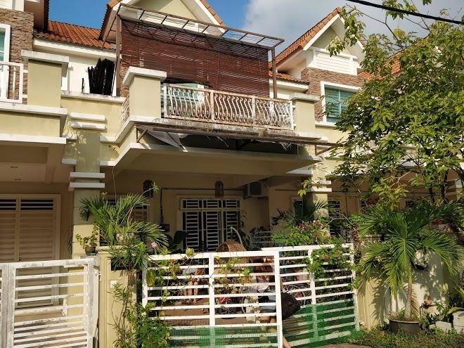 Balik pulau booklodge b&b