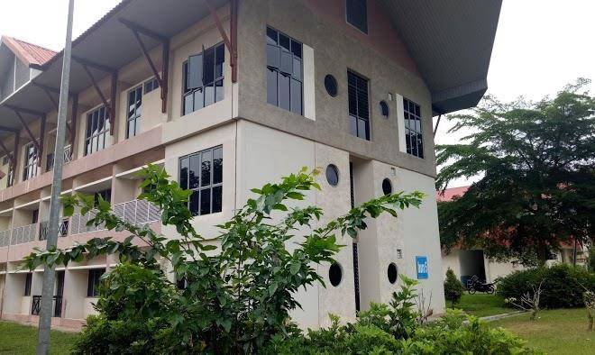 Felda residence trolak