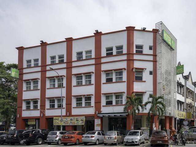 Happy 92 hotel sitiawan