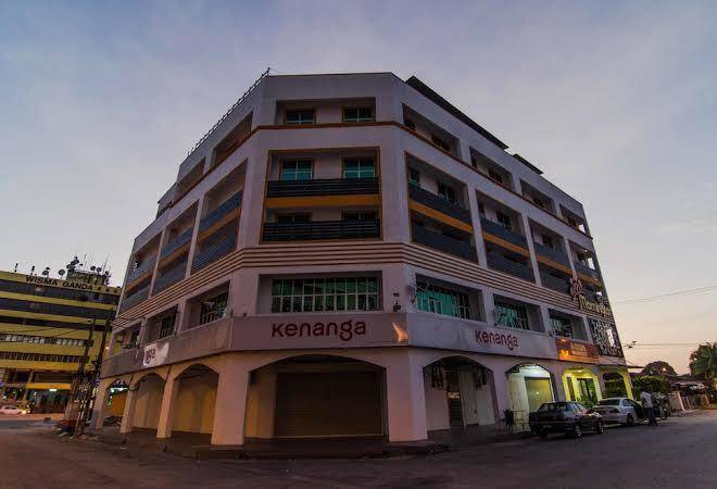 Mornington hotel sitiawan