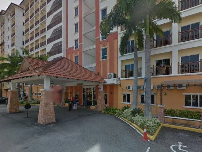 Homestay d bukit merah laketown
