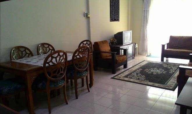 Homestay bukit merah laketown resort