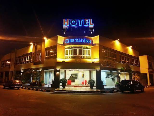 Hotel checkedinn
