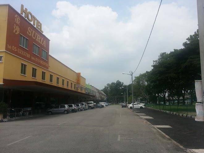 Hotel Suria Image