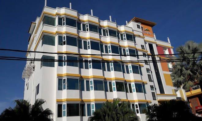 Hotel Sri Garden Image