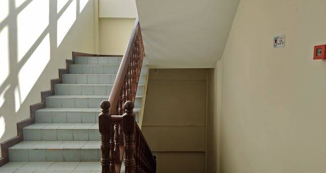The upperdeck hotel