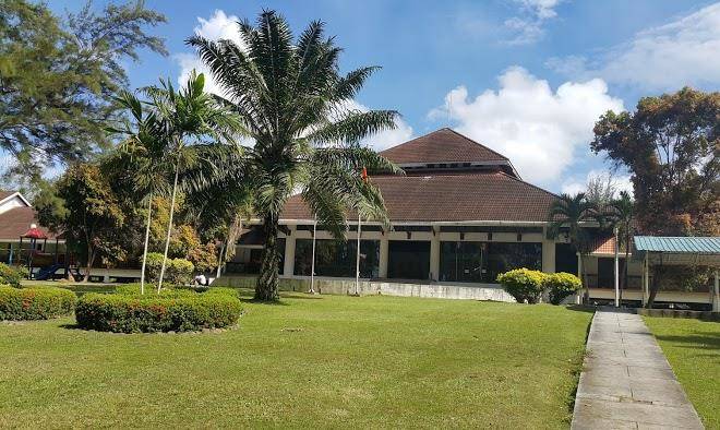 Sahabat beach resort
