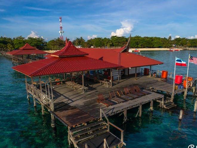 Scuba junkie mabul beach resort