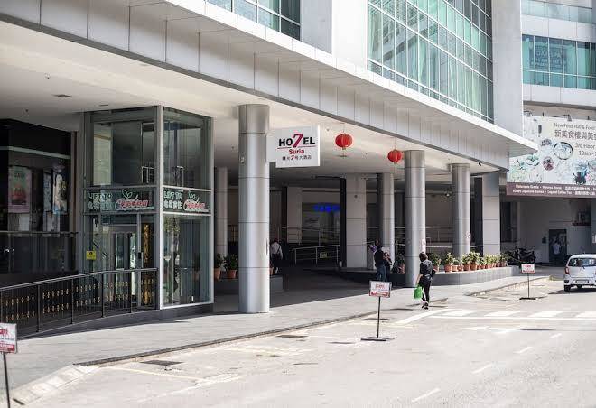 Hotel 7 suria
