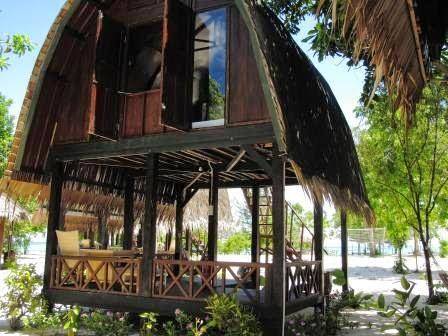 Mari mari backpackers lodge mantanani island