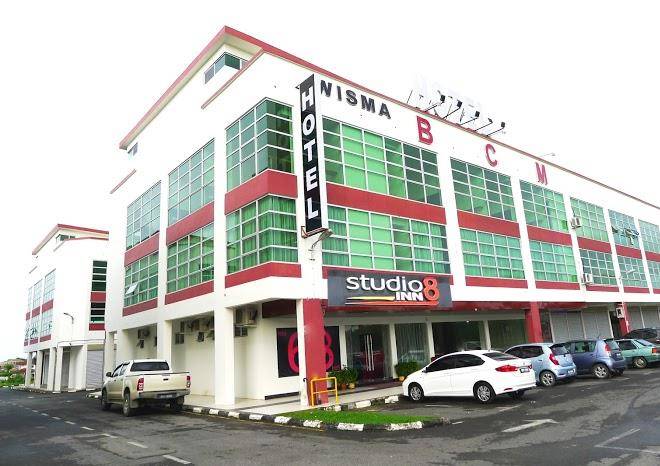 Studio 8 inn