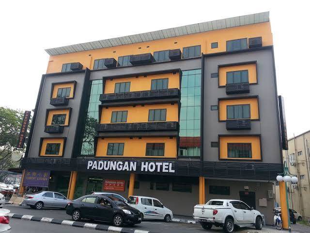 Padungan hotel