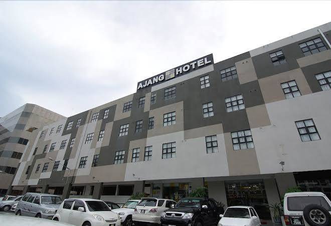 Ajang hotel