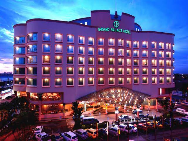 Grand palace hotel