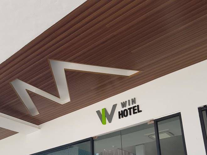 Win hotel