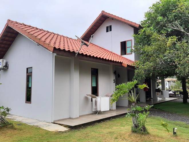 Tasik kebun serendah