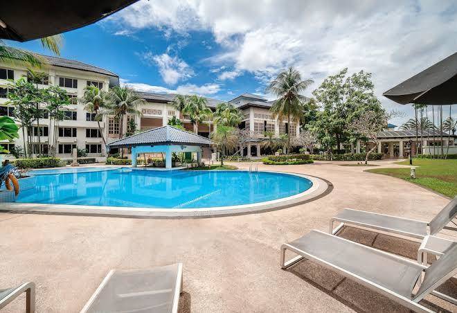 Glenmarie Hotel & Golf Resort