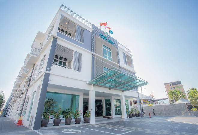 Hotel adya chenang langkawi
