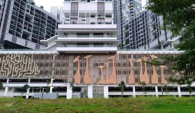 I city hotel