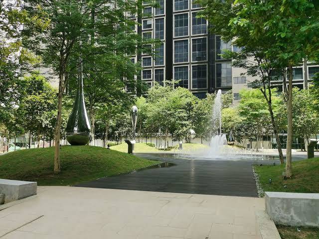 Modern icon city 5min to sunway pyramid