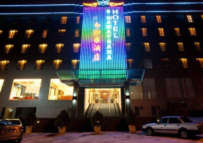 S damansara hotel