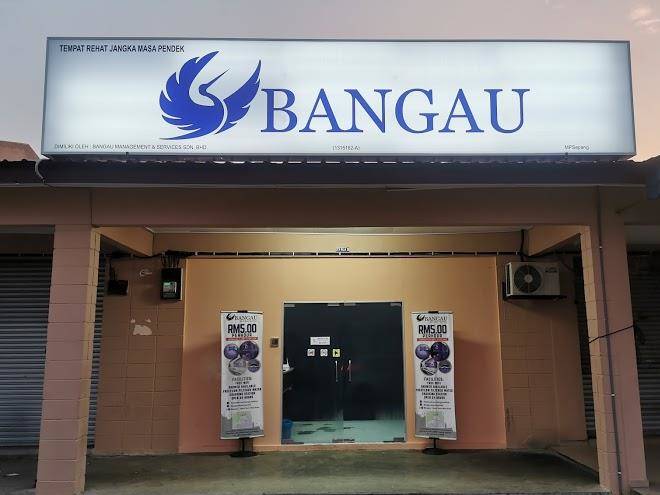 Bangau capsule hotel downtown klia