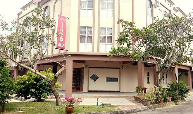 Hotel 126