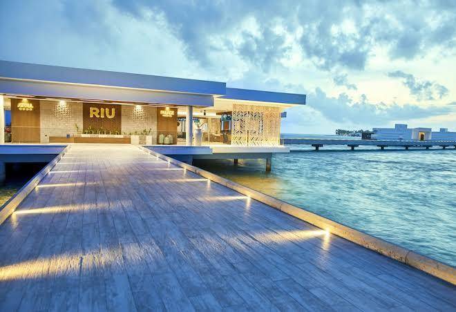 Hotel riu atoll