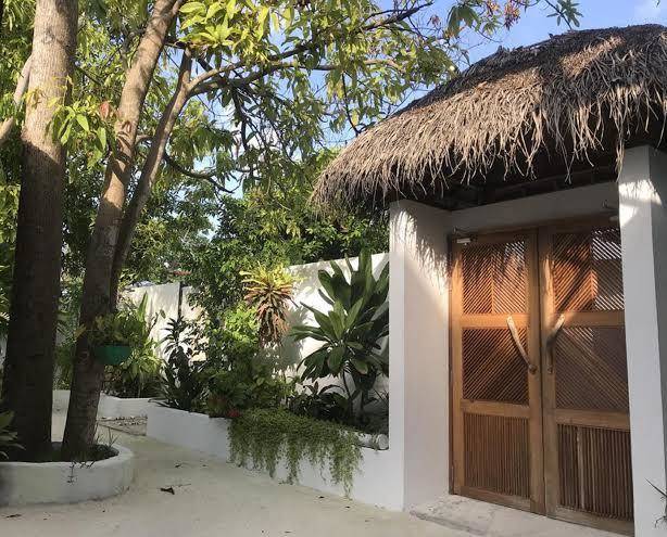 Rasdhoo dive lodge maldives