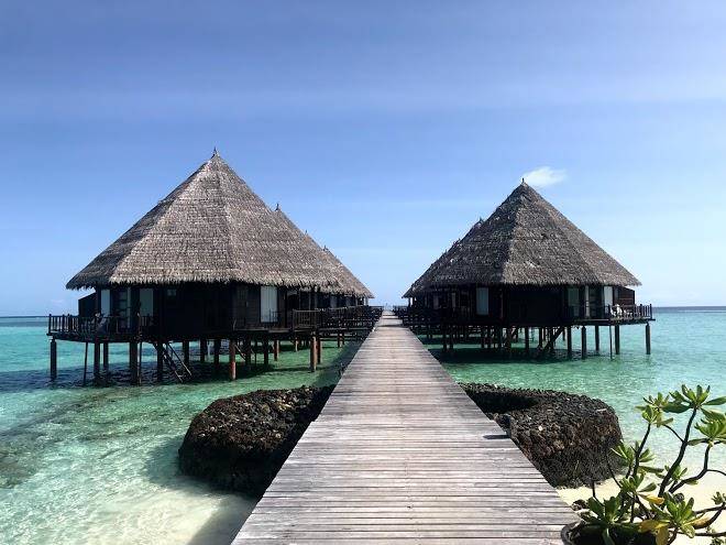 Velidhu island resort