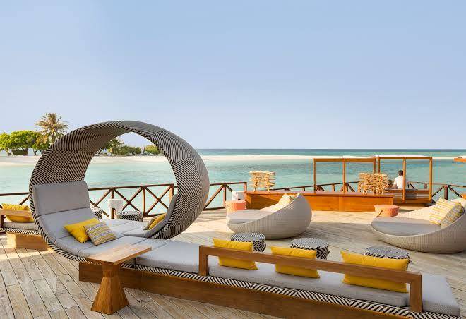 Lux south ari atoll