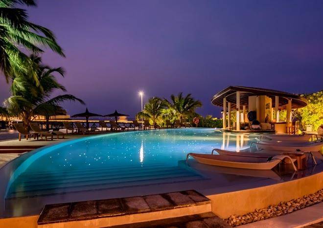 Centara ras fushi resort & spa maldives