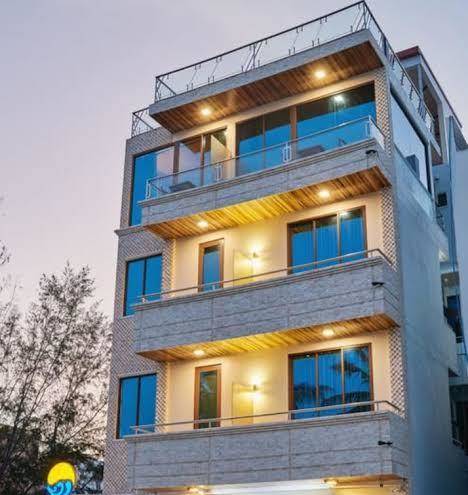 Hotel lonuveli