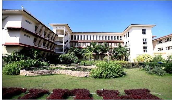Hulhule island hotel