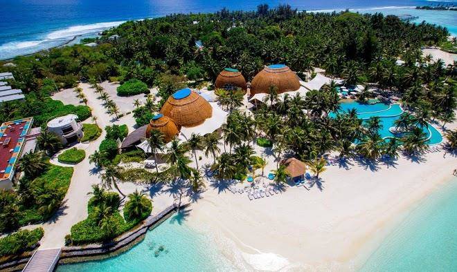 Holiday inn resort kandooma maldives