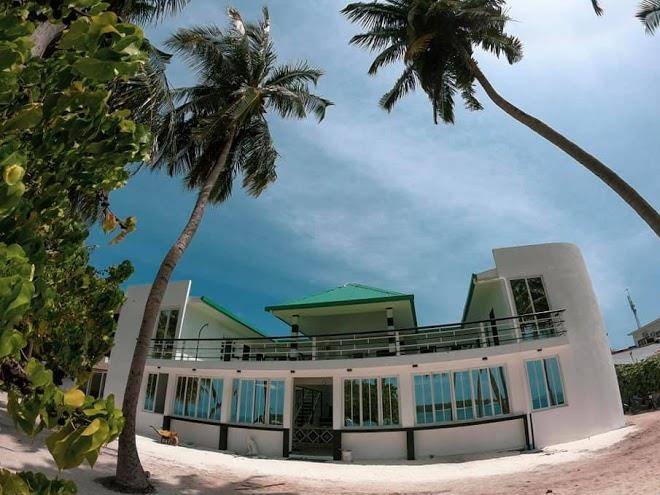 Dhonfulhafi beach view & spa