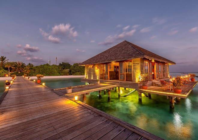Komandoo island resort & spa