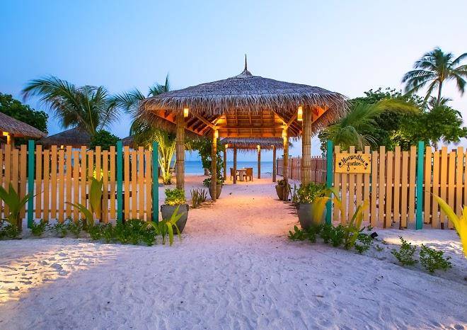Reethi faru resort