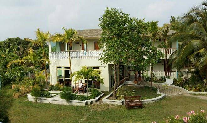 Nazaki residences beach hotel